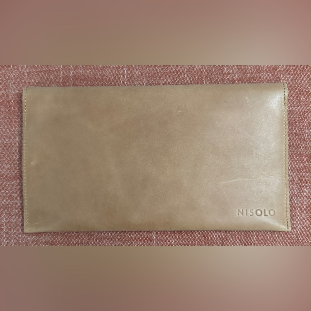 Nisolo Luisa Leather Clutch Almond Tan - Picture 3 of 15